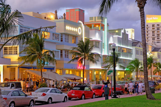 Visit the Art Deco District, Miami